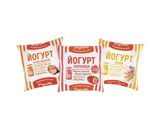 Йогурт персик-маракуйя, злаки, 2%, полуниця 1,5%, 400 г Радимо™